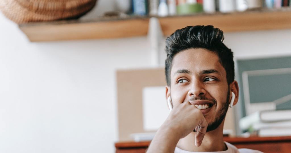 10 Rekomendasi TWS 300 Ribuan Awal Tahun&nbsp;2024