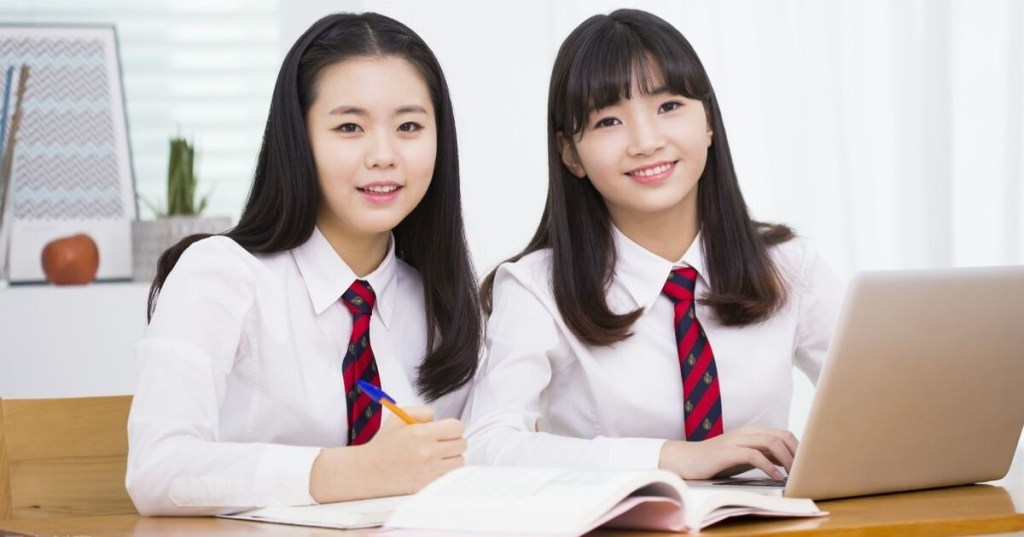 7 Rekomendasi Gadget untuk Pelajar, Bikin Semangat Sekolah!